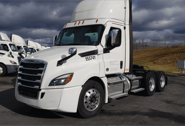 Safety First: 7 Habits of High-Per- forming Drivers